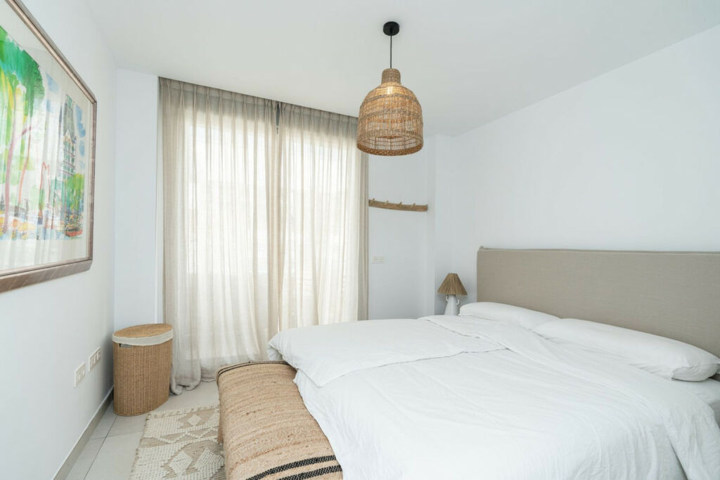 Penthouse Elviria Málaga - image 23