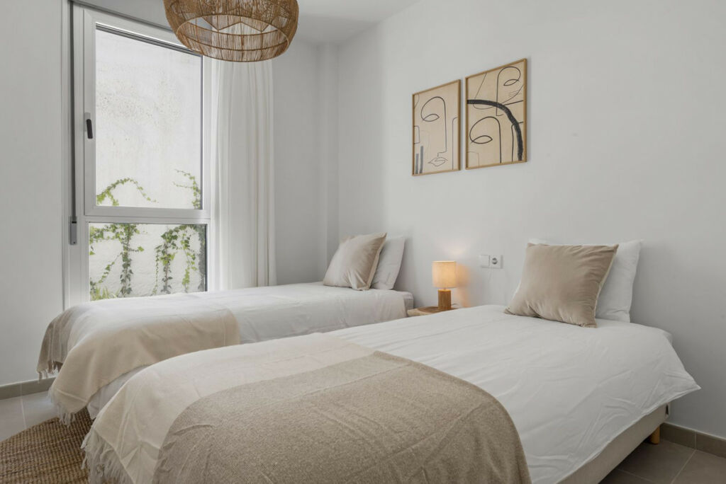 Ground Floor Apartment Estepona Málaga - image 23