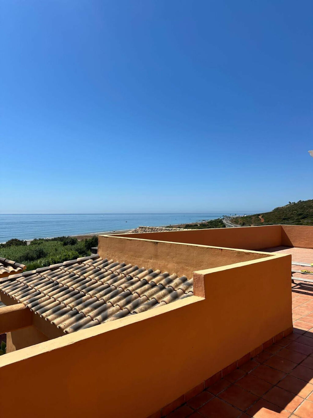 Penthouse La Duquesa Málaga - image 23
