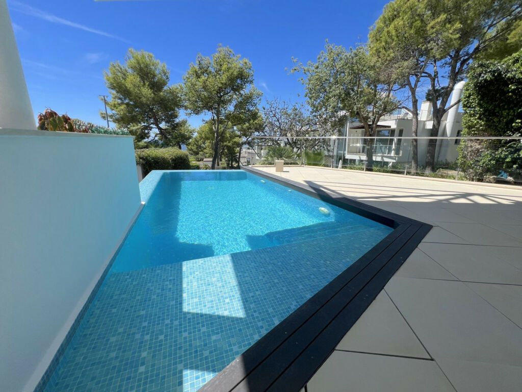 Townhouse Sierra Blanca Málaga - image 23