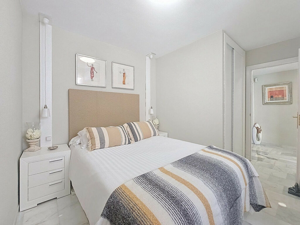Penthouse Casares Málaga - image 23