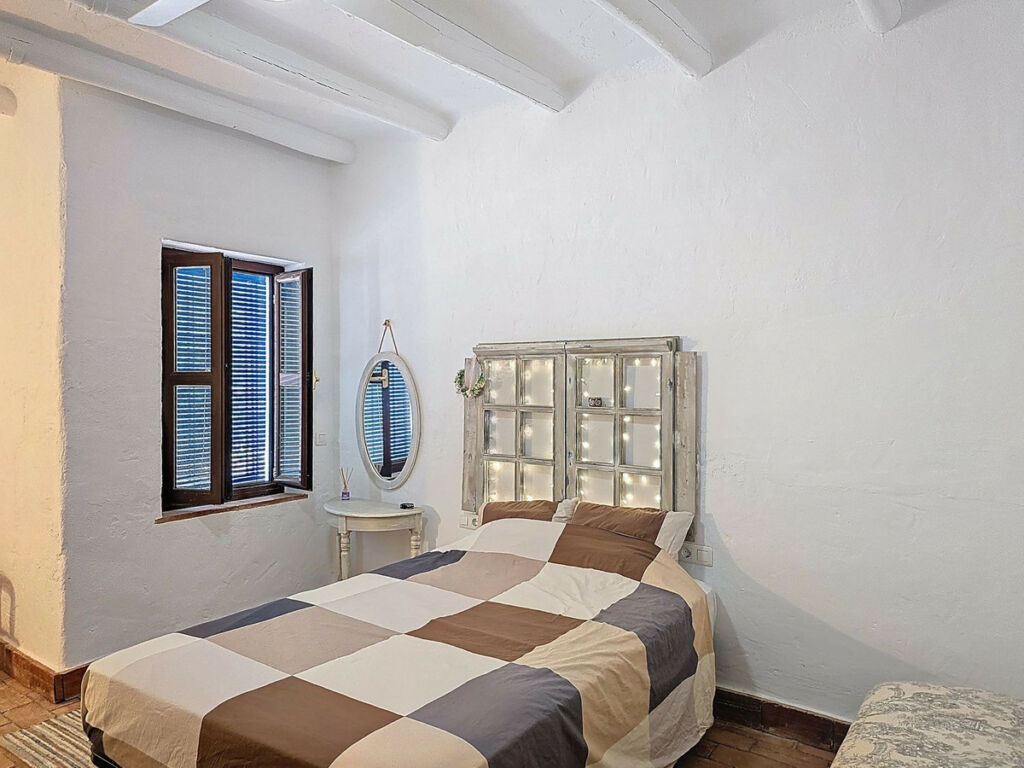 Detached Villa Riogordo Málaga - image 23
