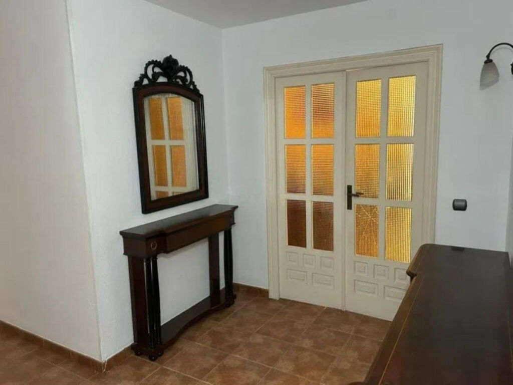 Middle Floor Apartment Marbella Málaga - image 10