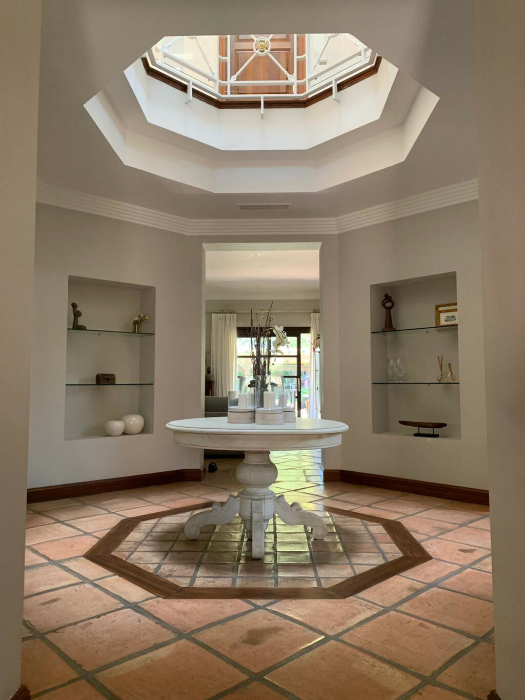Detached Villa Marbella Málaga - image 22