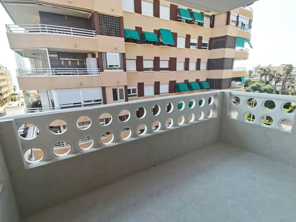 Penthouse La Mata Alicante - image 24