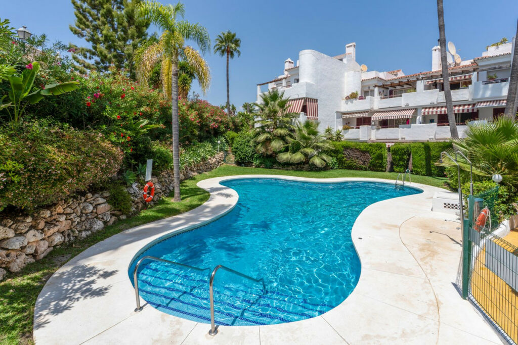 Penthouse Bel Air Málaga - image 24