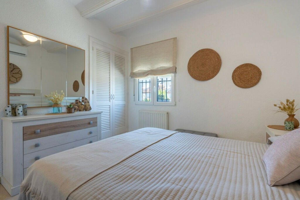 Detached Villa Javea Alicante - image 24