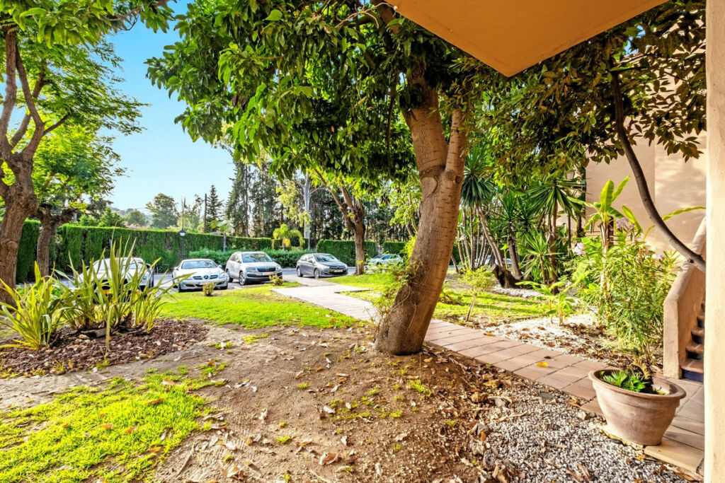 Ground Floor Apartment New Golden Mile Málaga - image 24