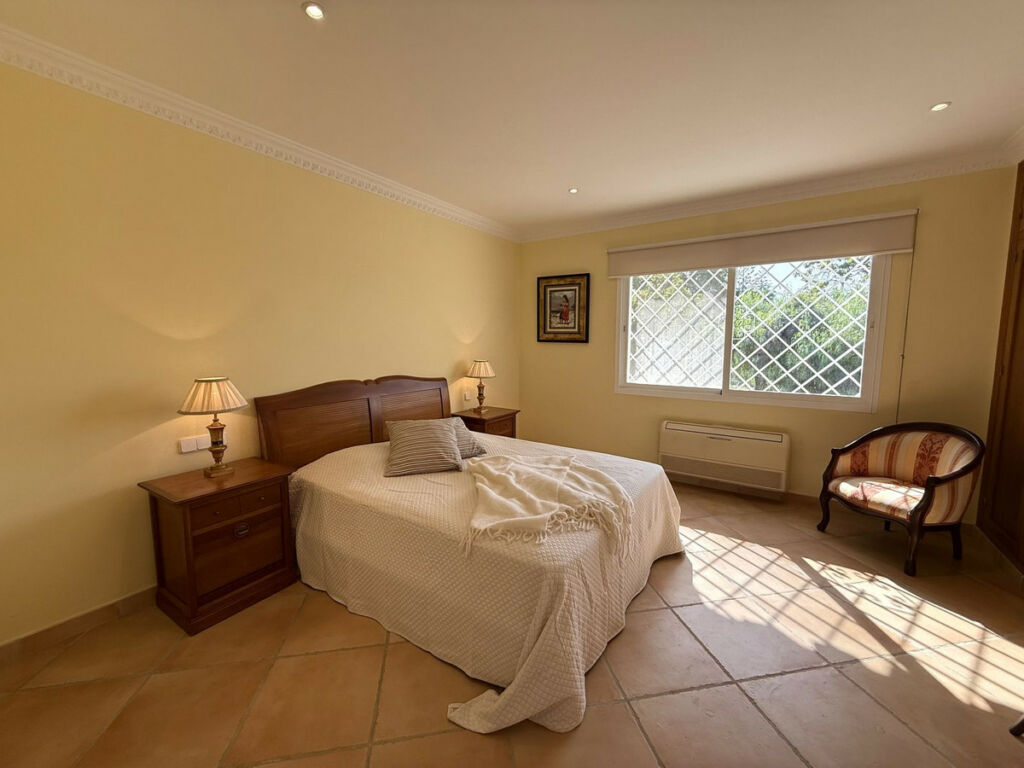 Semi-Detached House San Pedro de Alcántara Málaga - image 24