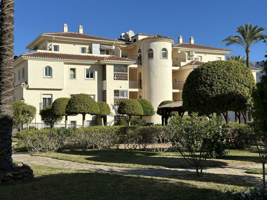 Middle Floor Apartment La Cala Hills Málaga - image 24