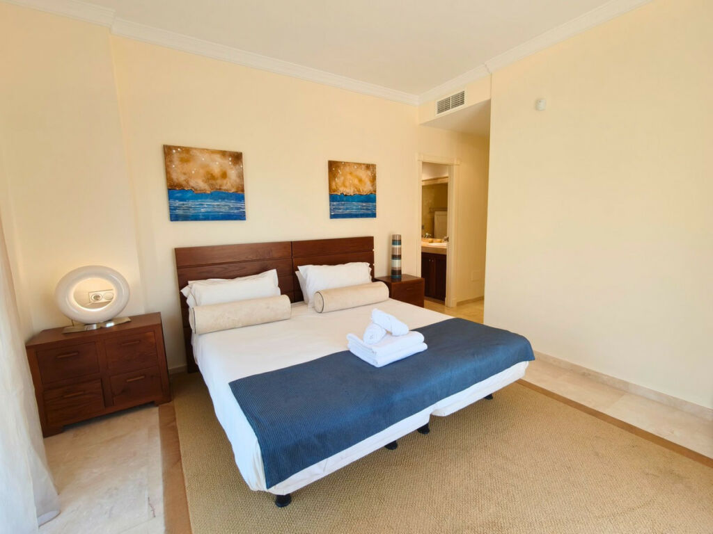 Middle Floor Apartment San Roque Club Cádiz - image 24