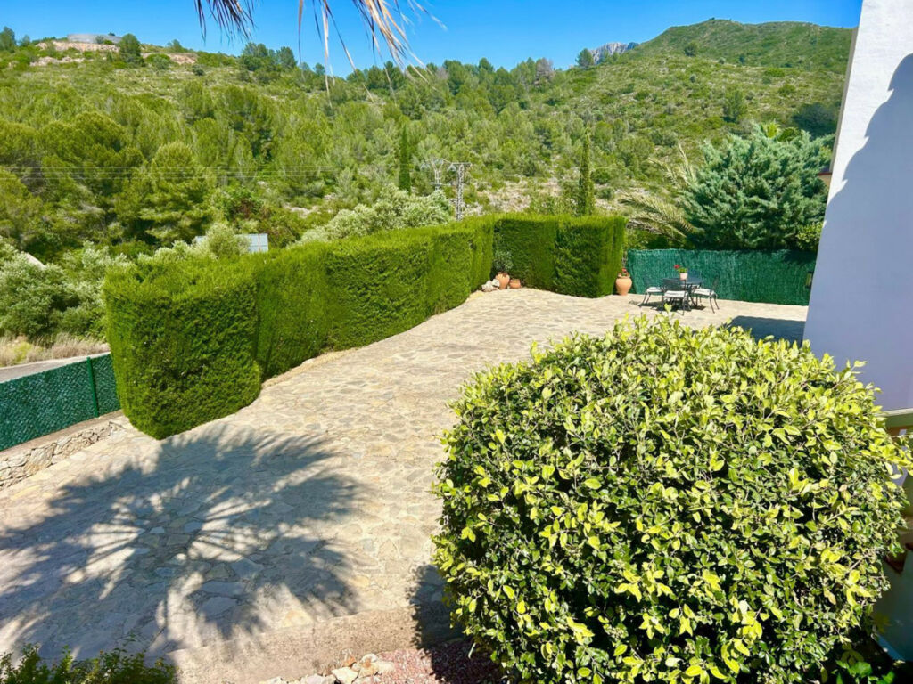 Detached Villa Rafol de Almunia Alicante - image 24