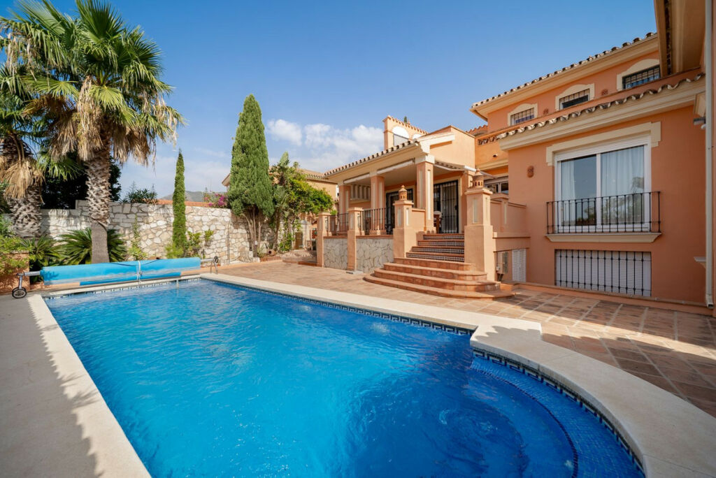 Detached Villa Mijas Málaga - image 24