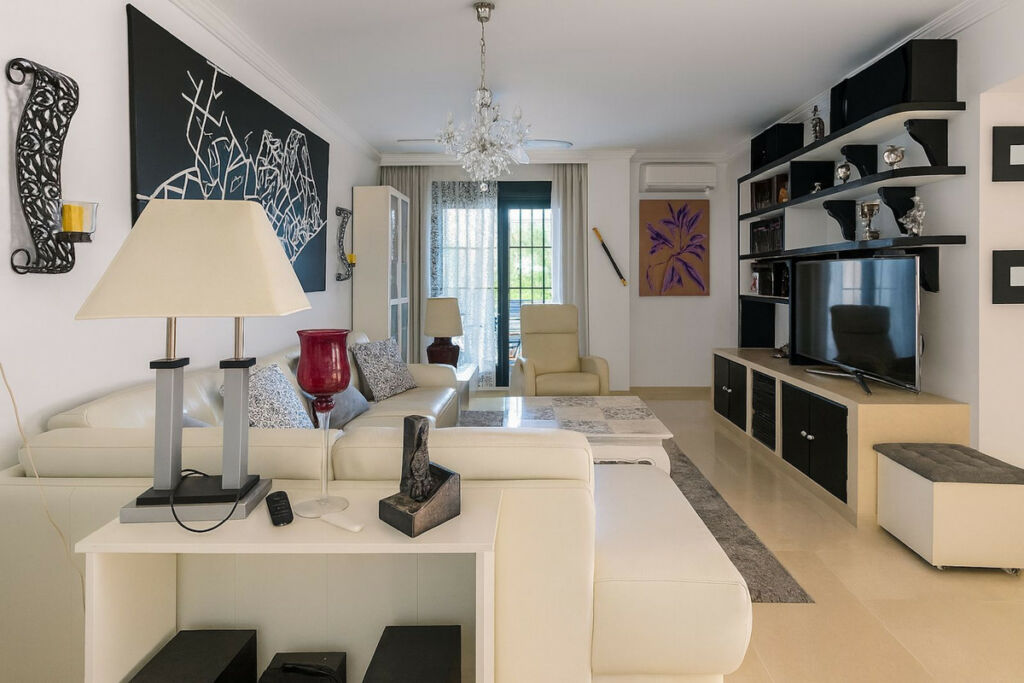 Ground Floor Apartment New Golden Mile Málaga - image 23