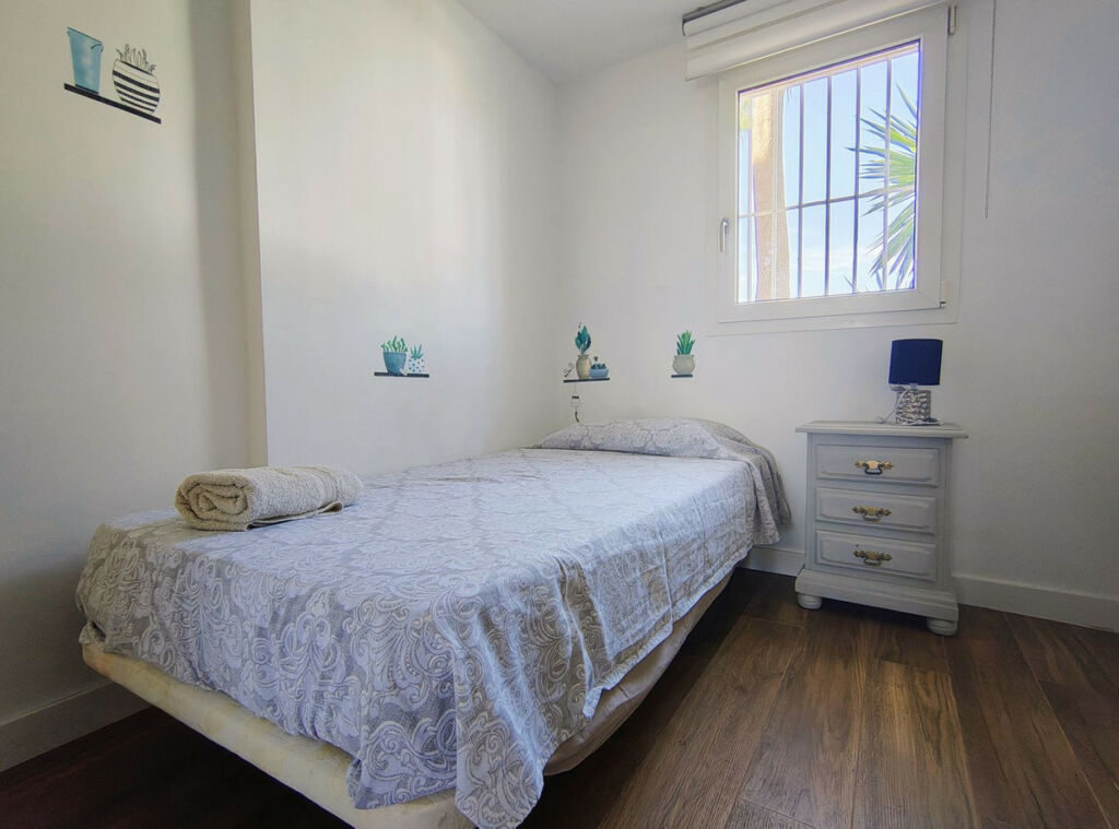 Ground Floor Apartment Selwo Málaga - image 24