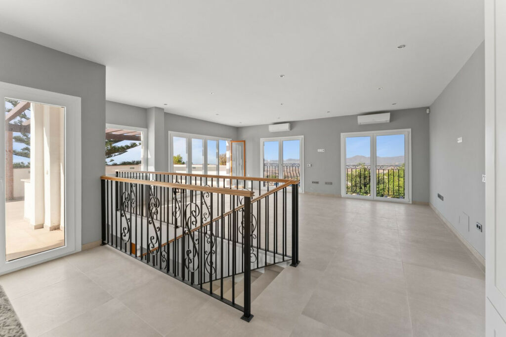 Detached Villa Mijas Málaga - image 24
