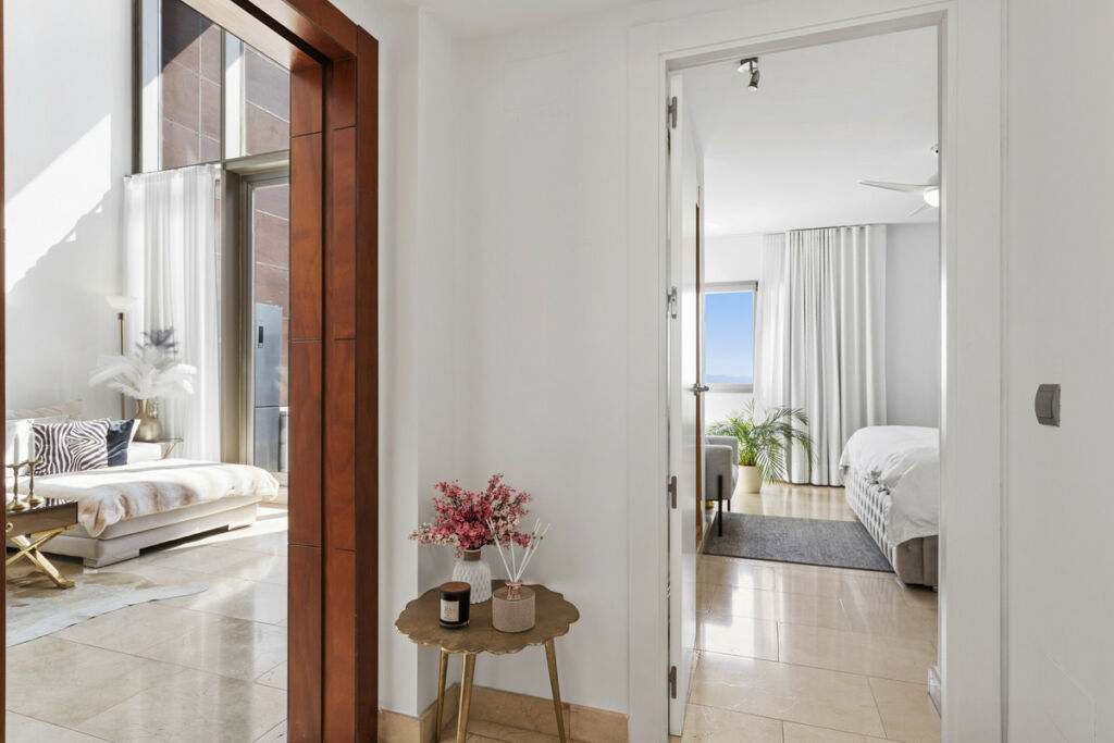 Townhouse Benahavís Málaga - image 26