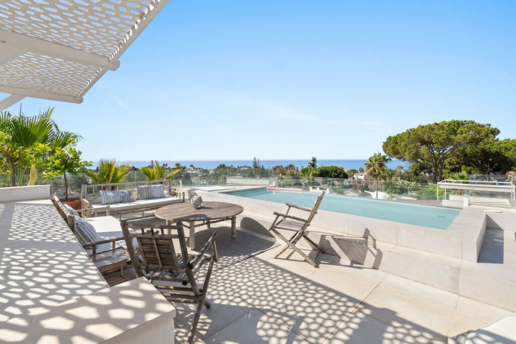 Detached Villa Marbesa Málaga - image 24