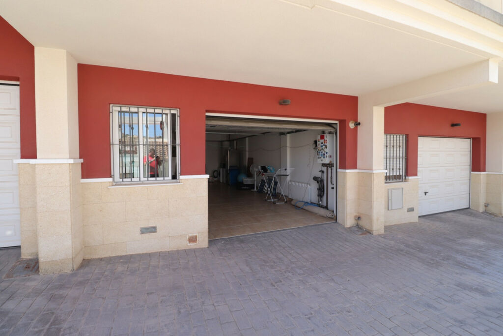 Townhouse Benijofar Alicante - image 24