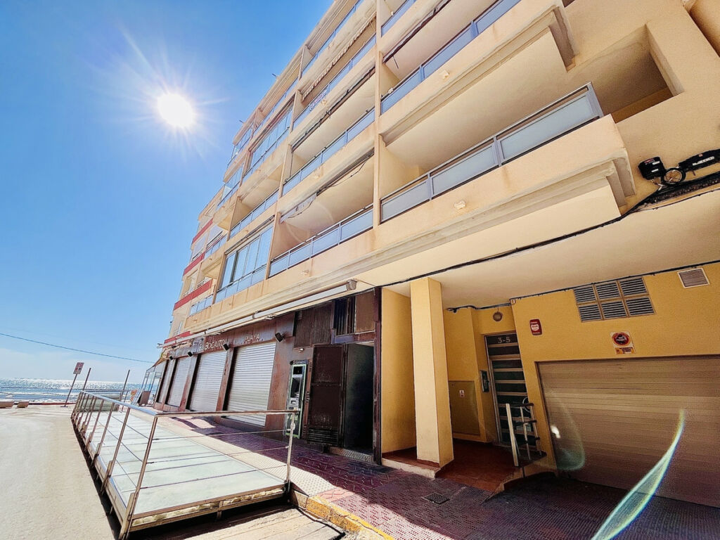 Middle Floor Apartment Guardamar del Segura Alicante - image 24