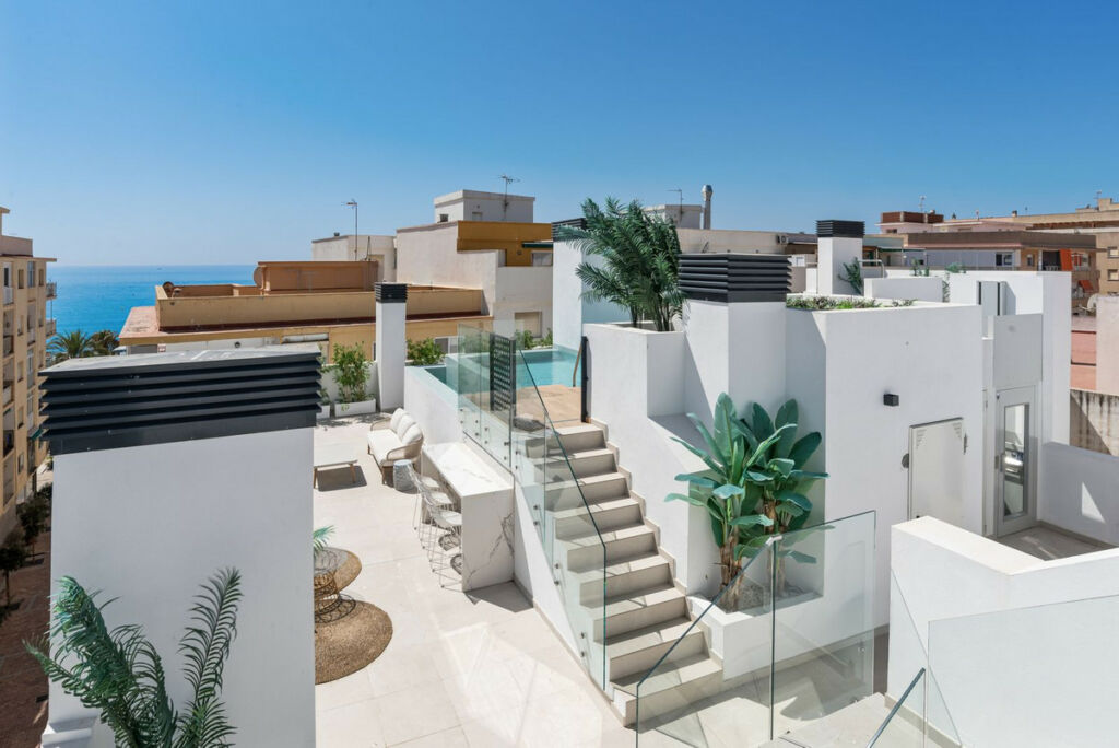 Middle Floor Apartment Estepona Málaga - image 24