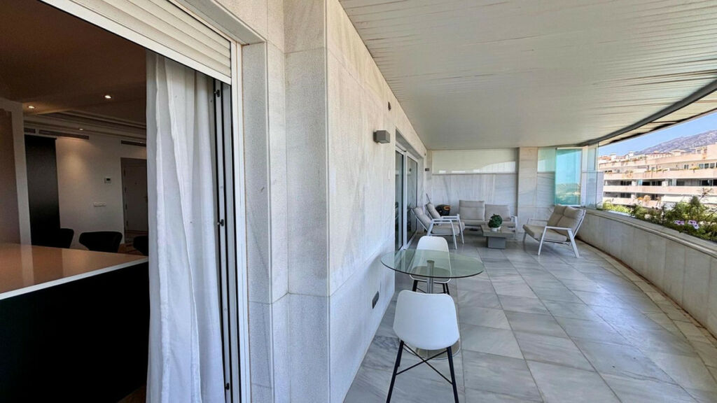 Middle Floor Apartment Marbella Málaga - image 24