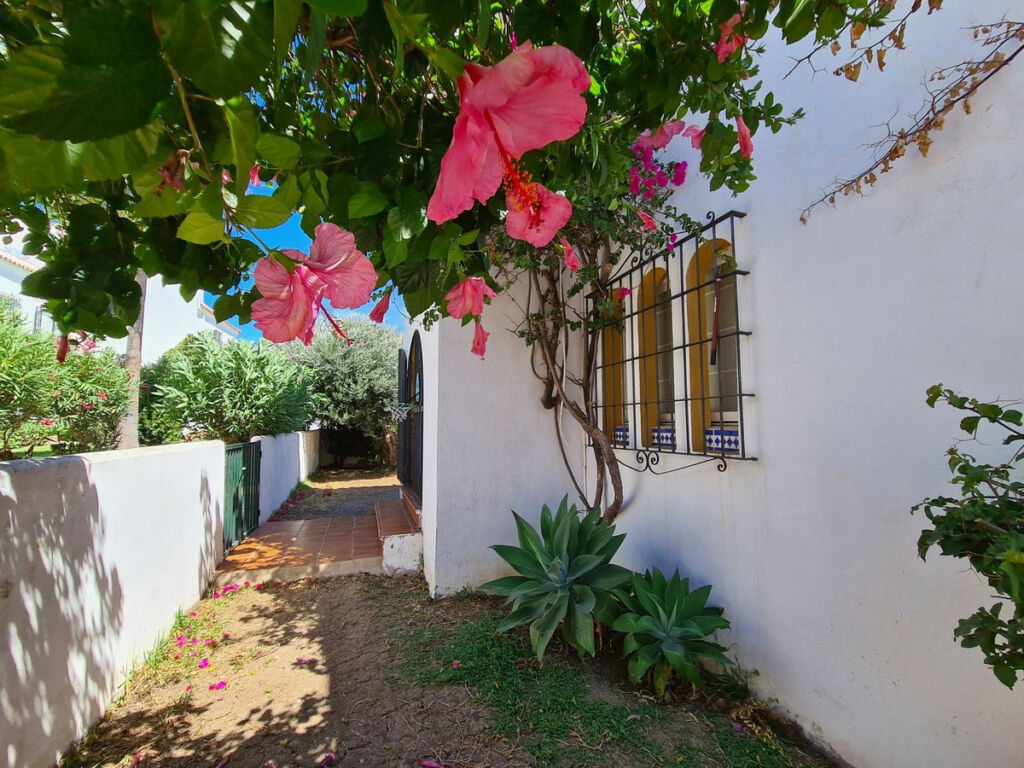 Semi-Detached House Casares Playa Málaga - image 24