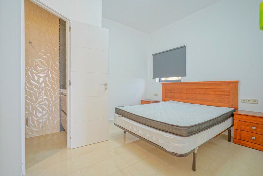 Detached Villa Benitachell Alicante - image 24