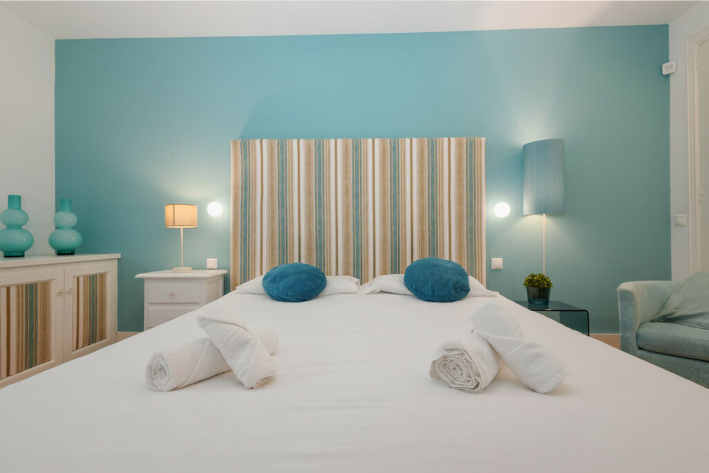 Middle Floor Apartment Puerto Banús Málaga - image 24