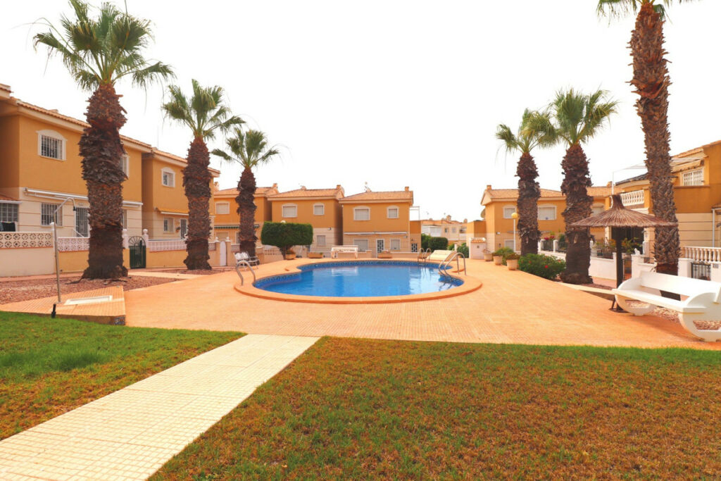 Townhouse Benijofar Alicante - image 24