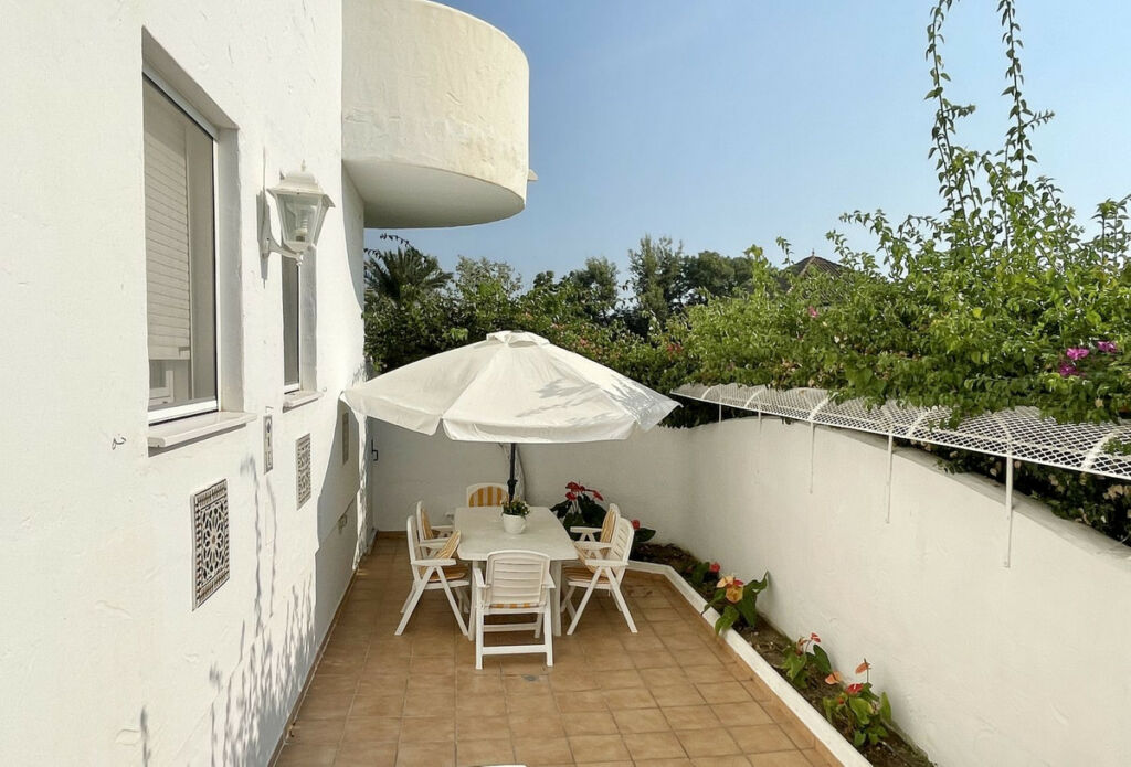 Ground Floor Apartment The Golden Mile Málaga - image 19