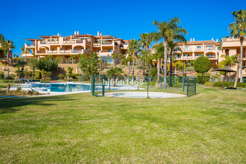 Penthouse Benahavís Málaga - image 24