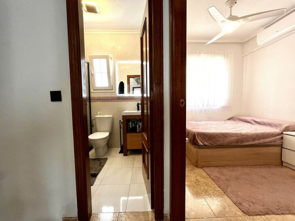 Townhouse La Zenia Alicante - image 24
