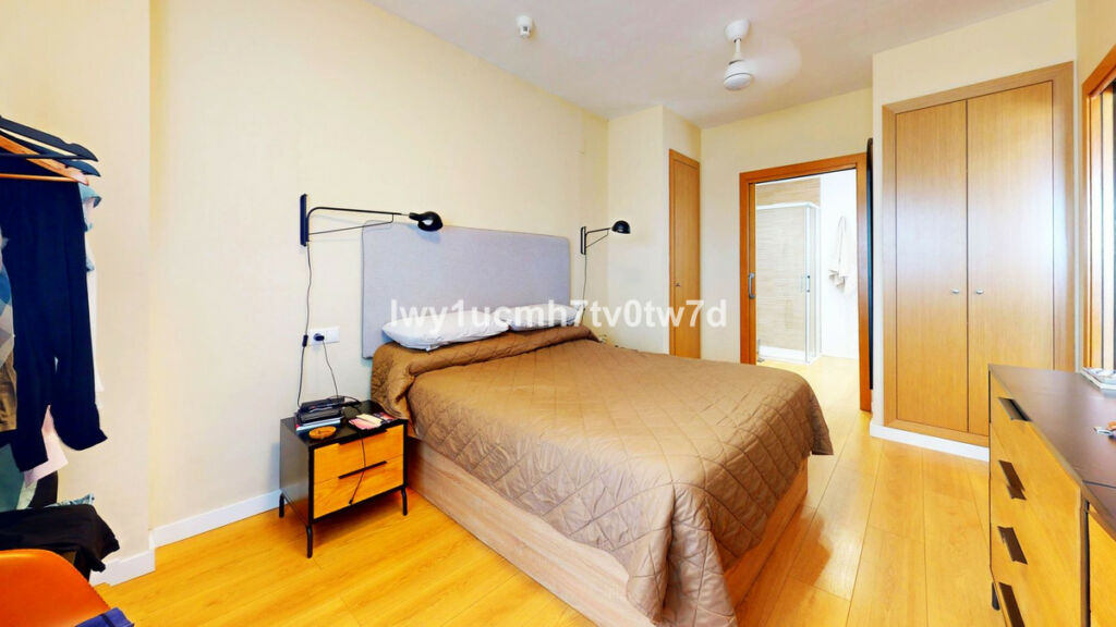 Middle Floor Apartment Puerto de la Torre Málaga - image 24