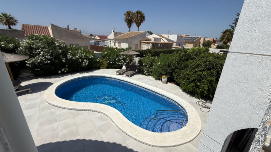 Detached Villa Torrevieja Alicante - image 25
