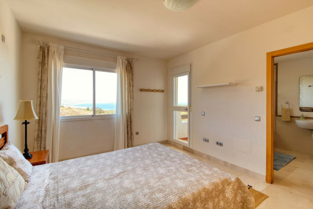 Townhouse Manilva Málaga - image 25