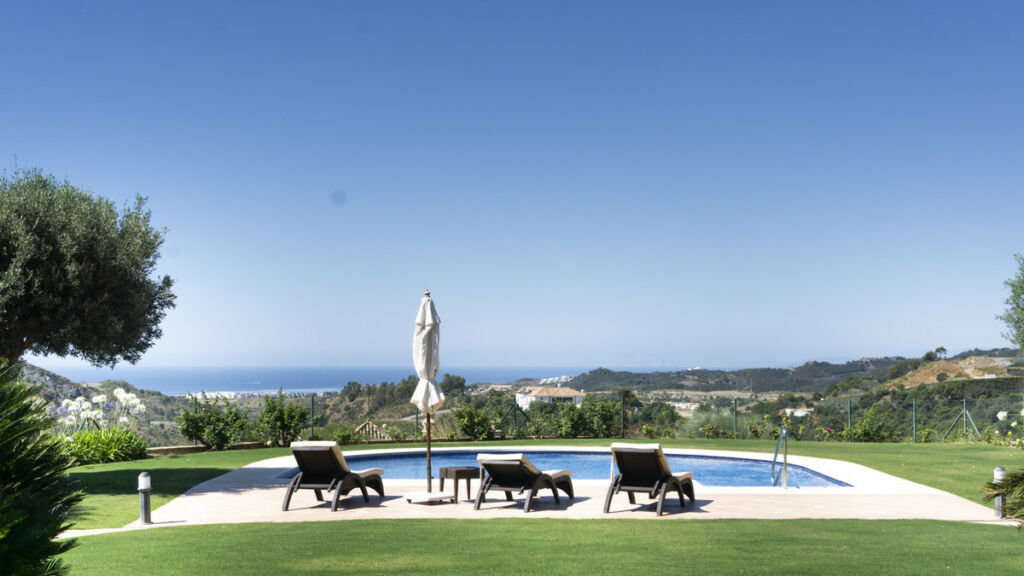 Detached Villa Benahavís Málaga - image 18