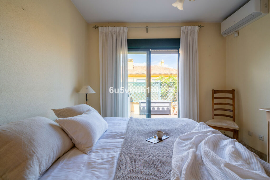 Penthouse San Pedro de Alcántara Málaga - image 25