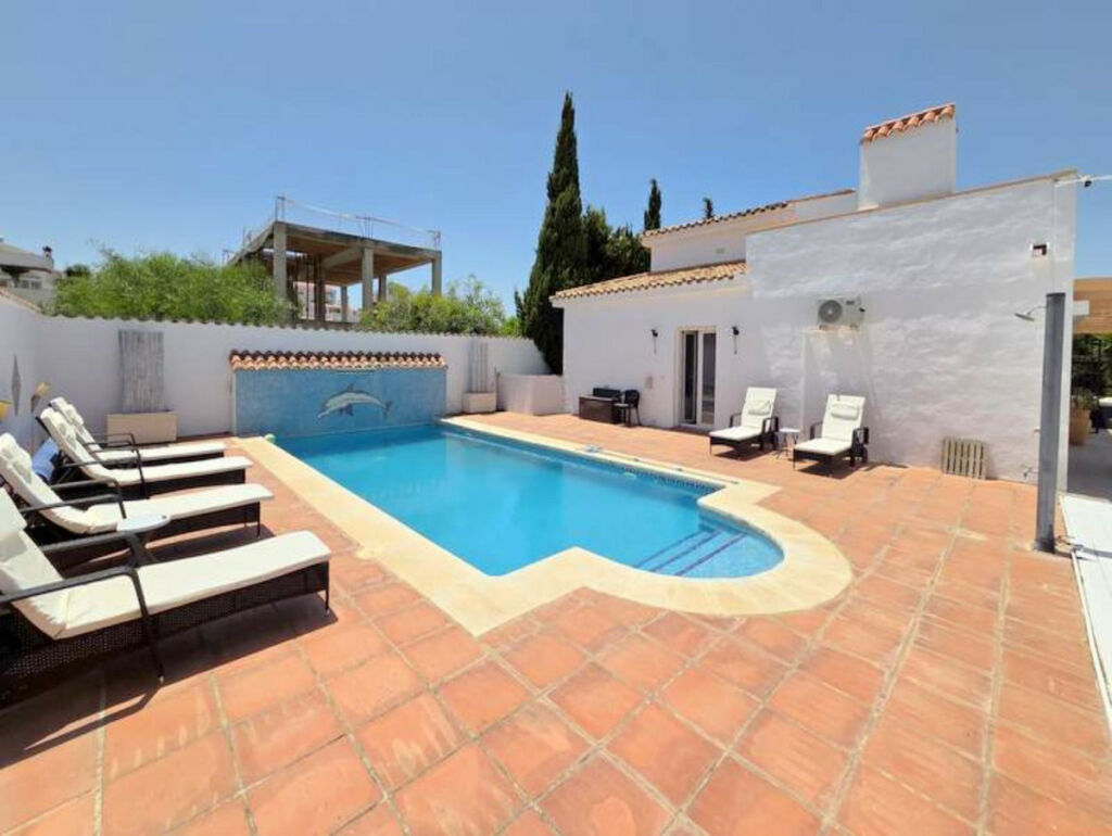 Detached Villa Manilva Málaga - image 25