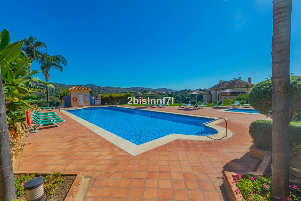Middle Floor Apartment Elviria Málaga - image 25