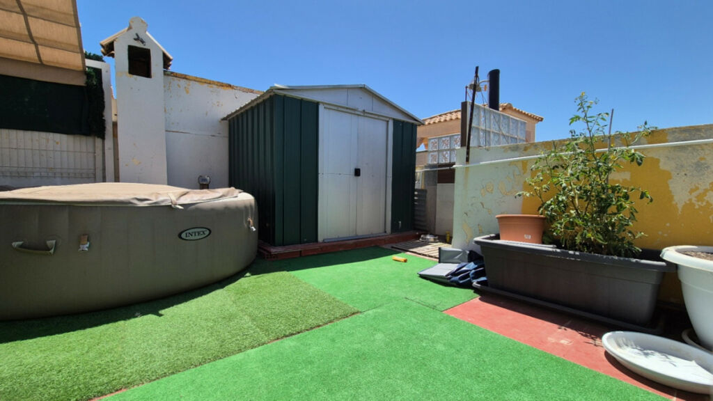 Townhouse Torrevieja Alicante - image 25