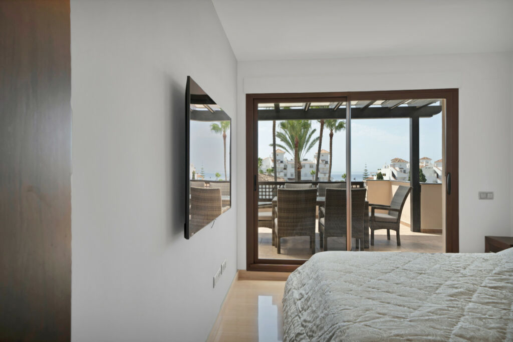 Penthouse Nueva Andalucía Málaga - image 24