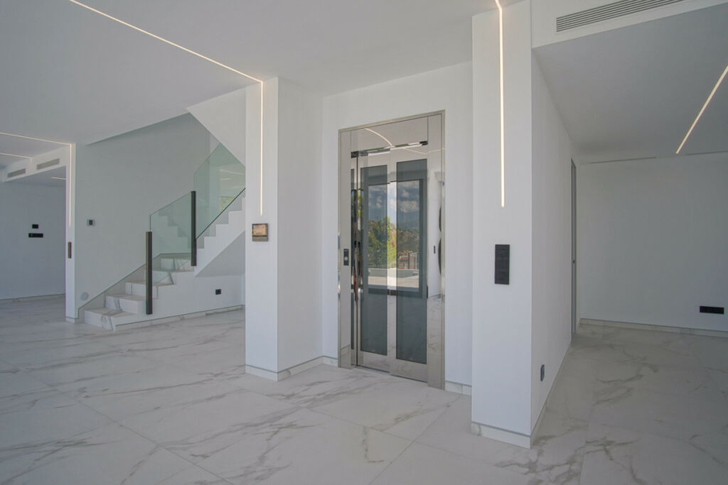 Detached Villa Altea Alicante - image 25