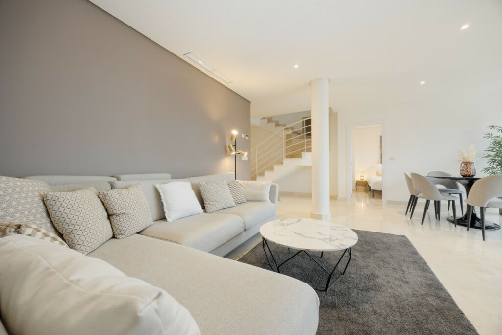 Penthouse Duplex Nueva Andalucía Málaga - image 25