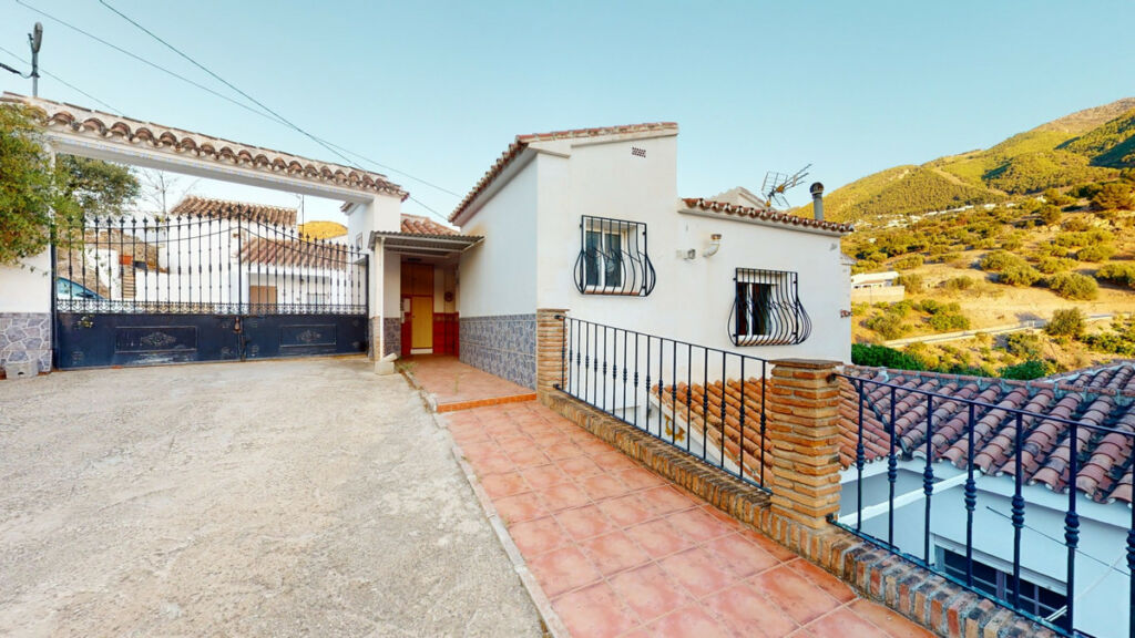 Detached Villa Alcaucín Málaga - image 25