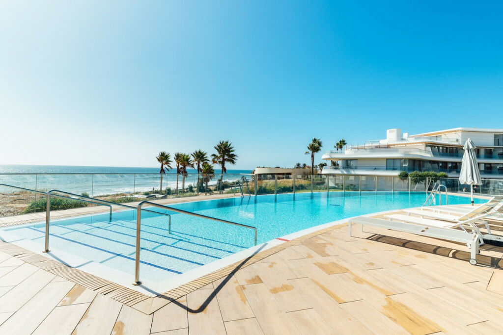 Ground Floor Apartment Estepona Málaga - image 25