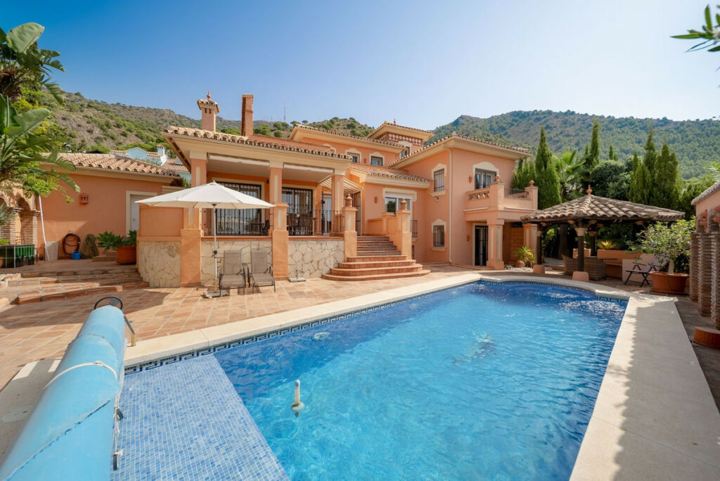 Detached Villa Mijas Málaga - image 25
