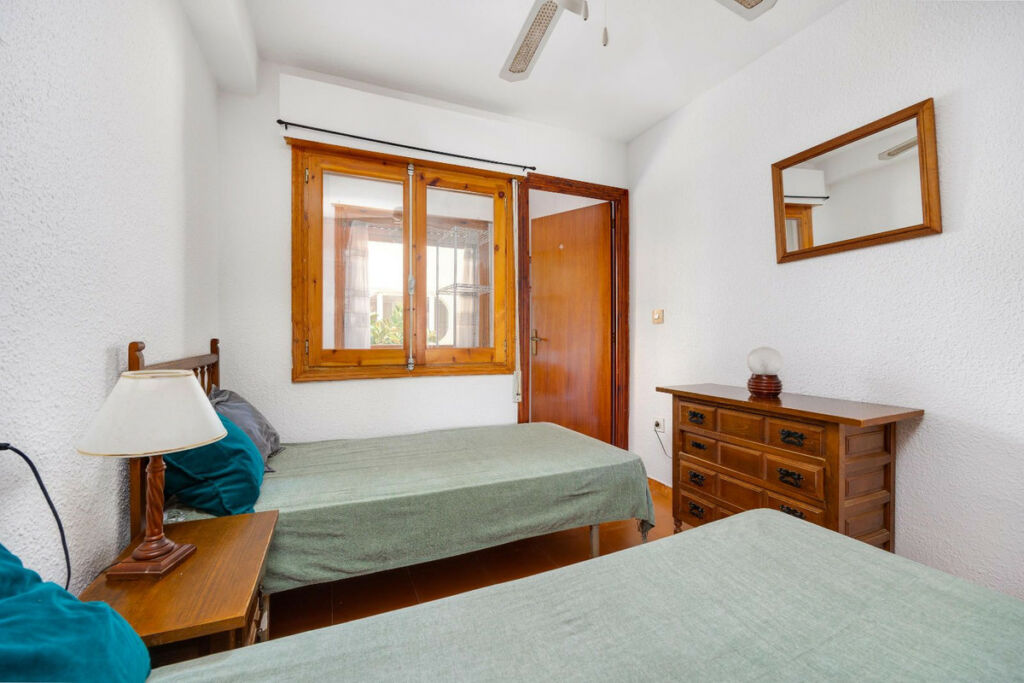 Middle Floor Apartment La Mata Alicante - image 25