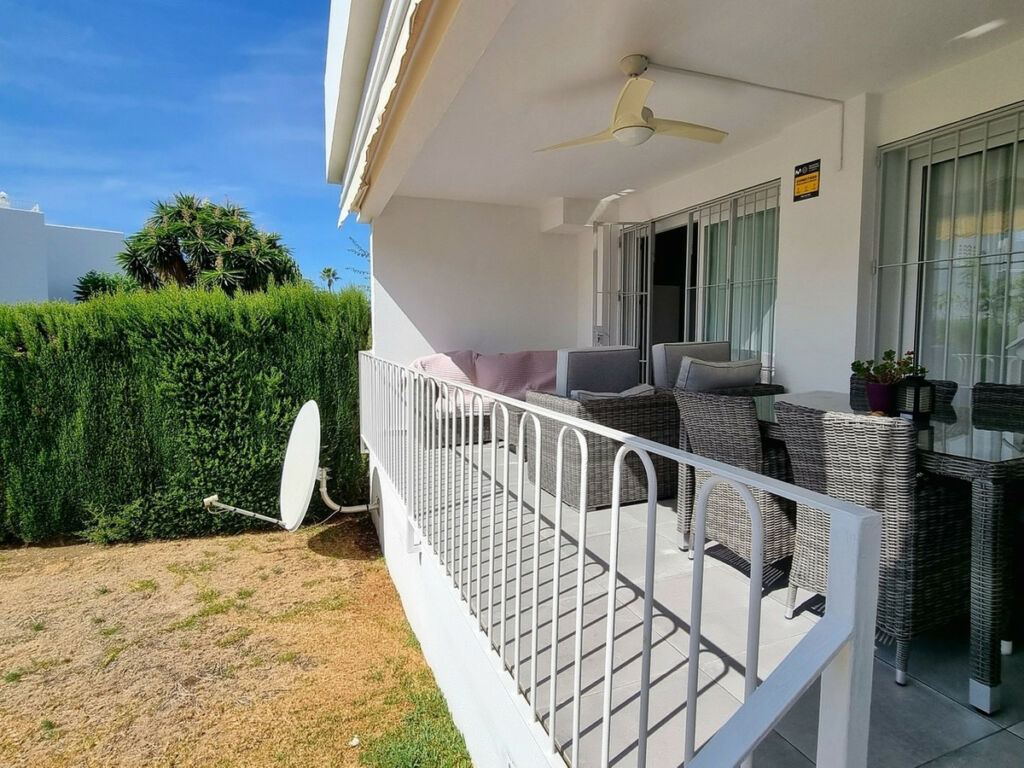 Ground Floor Apartment El Paraiso Málaga - image 25