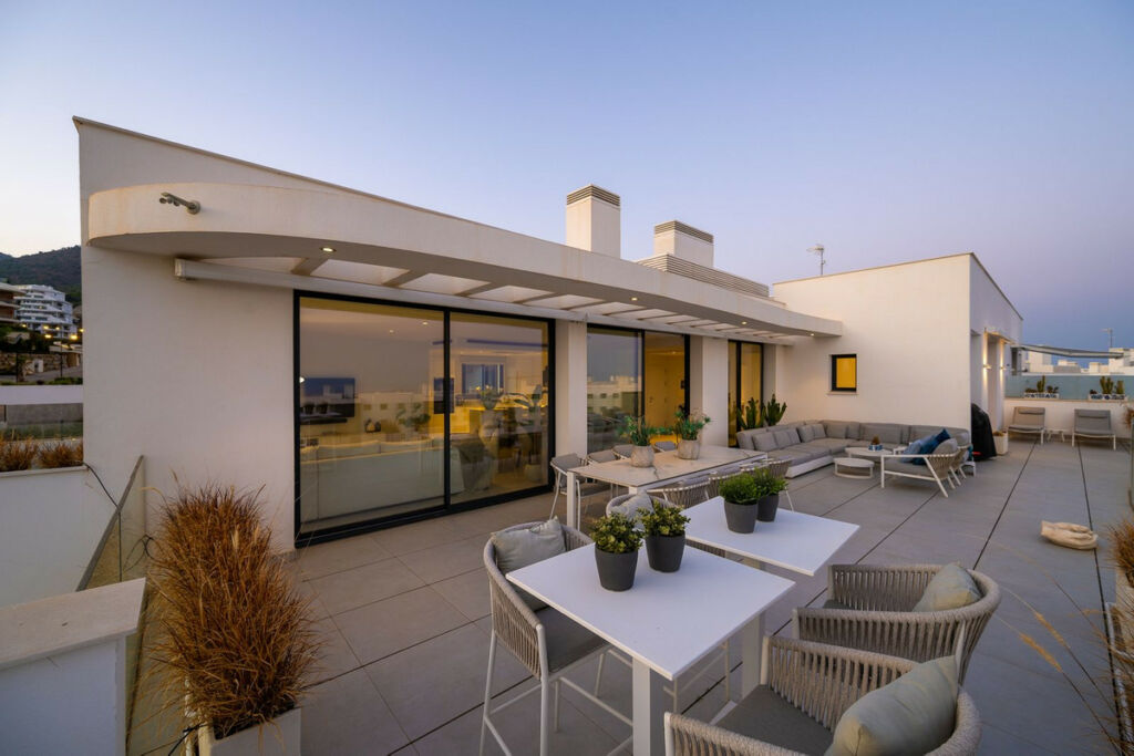 Penthouse Fuengirola Málaga - image 25